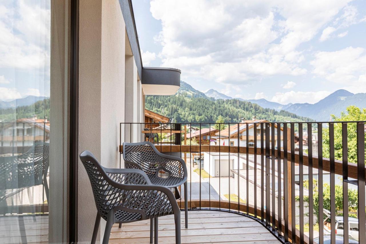 Zillertal Suites Fuegen By Alps Resorts 外观 照片