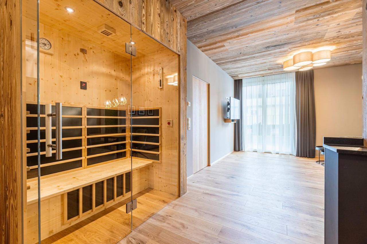 Zillertal Suites Fuegen By Alps Resorts 外观 照片